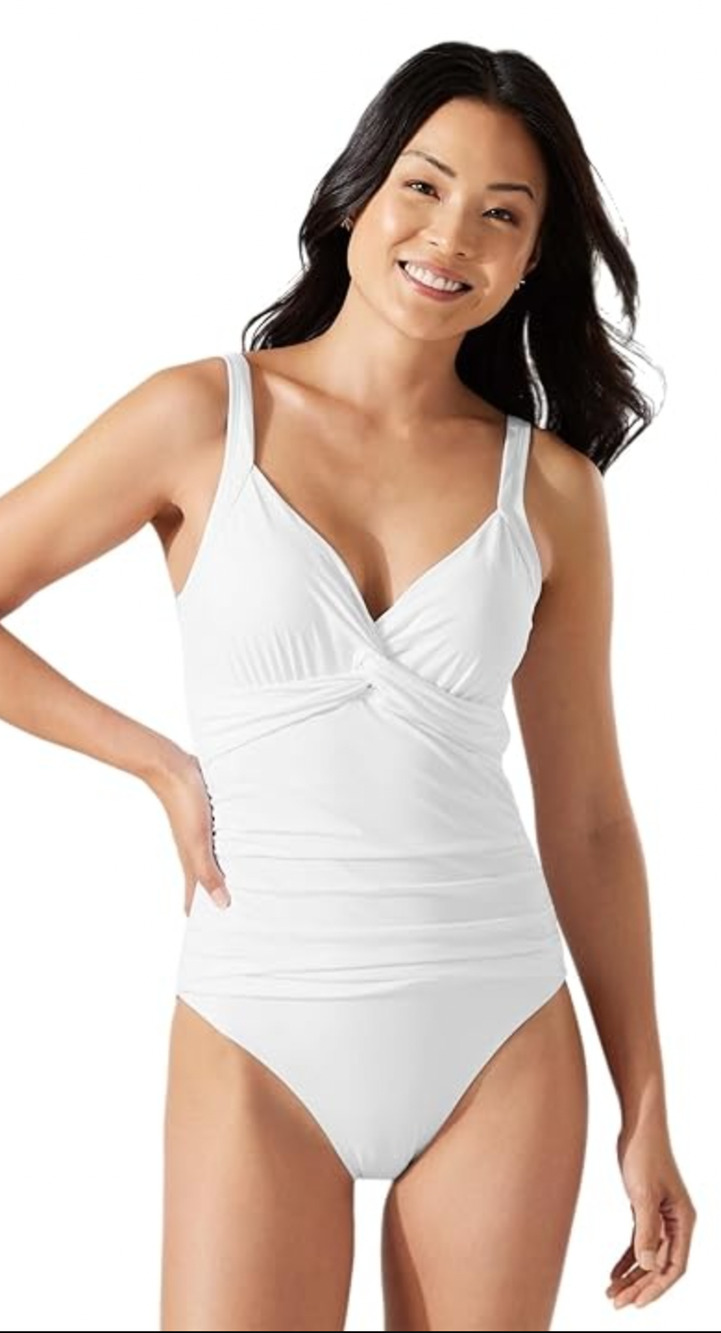 TOMMY BAHAMA Pearl Twist-Front One-Piece Swimsuit Size 6 White Underwire NWT